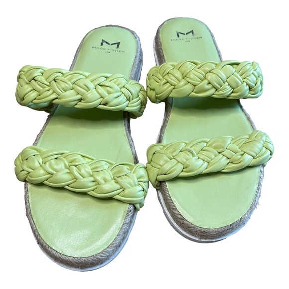 Marc Fisher Shoes - NWOT Marc Fisher US 7 in Green